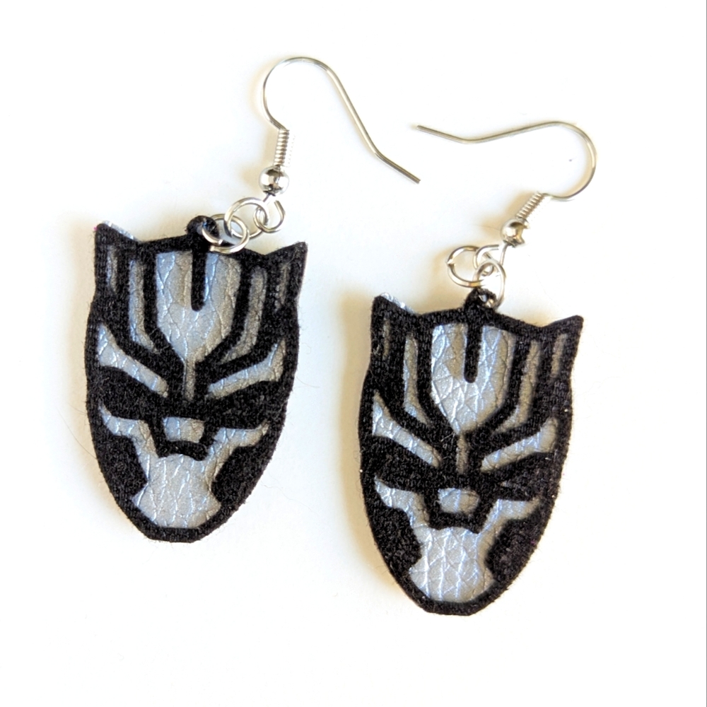 Black panther earrings